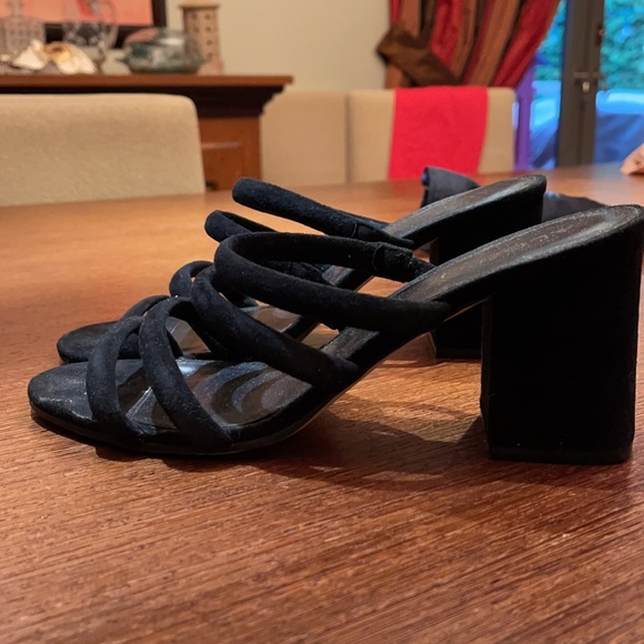Also black suede strappy mules size 8.5 - Picture 4 of 4